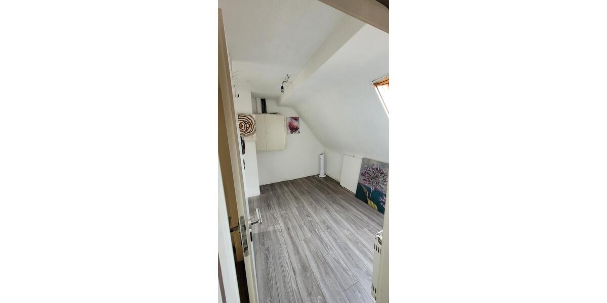 Dachgeschoßwohnung Stutensee - 1.5 Zimmer, 55 m&sup2;, 580&euro; | Angebot:26620964