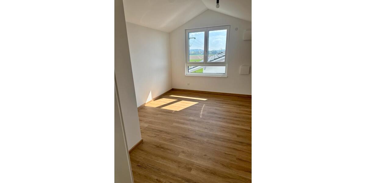 Maisonettenwohnung Kirchroth - 3 Zimmer, 83 m&sup2;, 1.035&euro; | Angebot:26548468