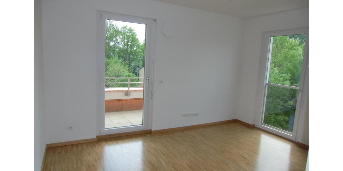 Etagenwohnung München Bogenhausen - 4 Zimmer, 113 m&sup2;, 2.600&euro; | Angebot:24845038