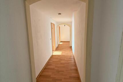 Wohnung Schmallenberg - 3 Zimmer, 84 m&sup2;, 950&euro; | Angebot:24774273