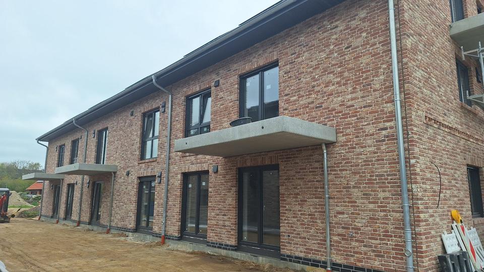 Etagenwohnung Heide - 3 Zimmer, 92 m&sup2;, 1.300&euro; | Angebot:26356959