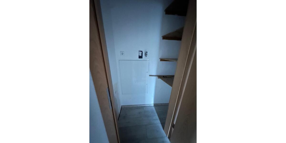 Schöne 3 ZKB Dachgeschosswohnung mit Gartennutzung in Lengenfeld 3 zimmer