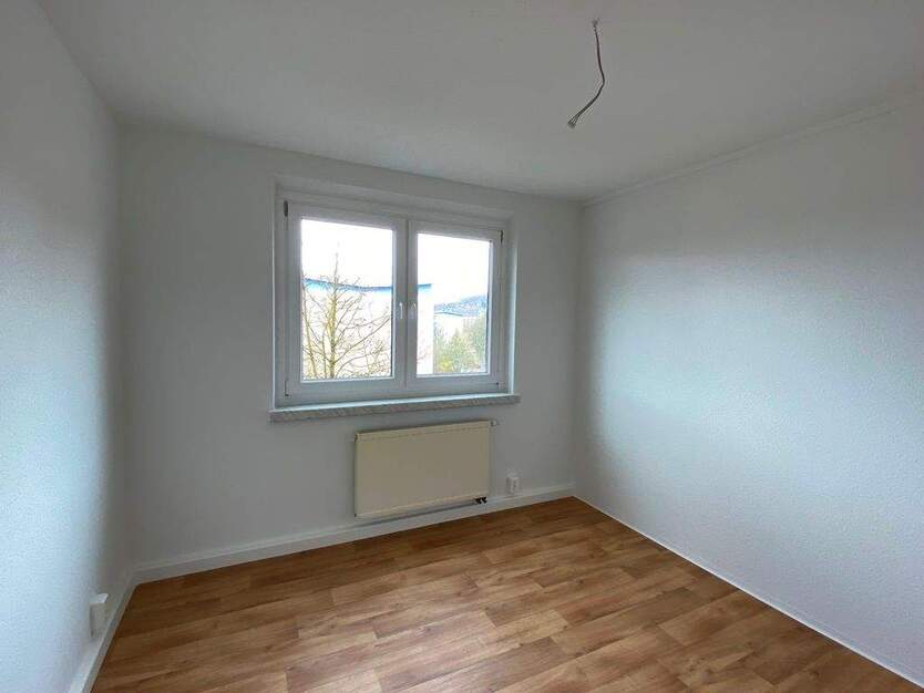 Familienfreundlich & modern: Sanierte Wohnung in bester Lageng ist bereit! 4 zimmer