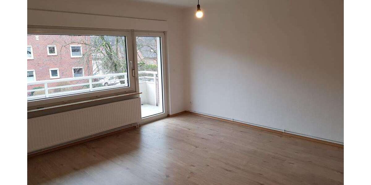 Etagenwohnung Emden Rysumer Landstraße - 3 Zimmer, 75 m&sup2;, 569&euro; | Angebot:27067121