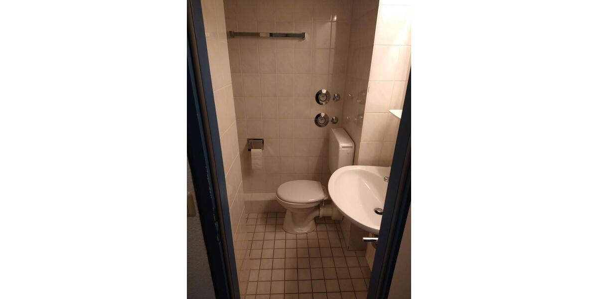 Erdgeschoßwohnung Landau in der Pfalz - 1 Zimmer, 22 m&sup2;, 450&euro; | Angebot:25844337