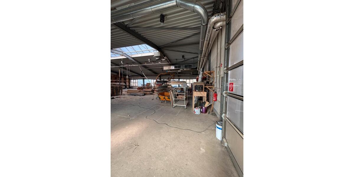 Gewerbeobjekt Fernwald - 2.800&euro; | Angebot:25441591