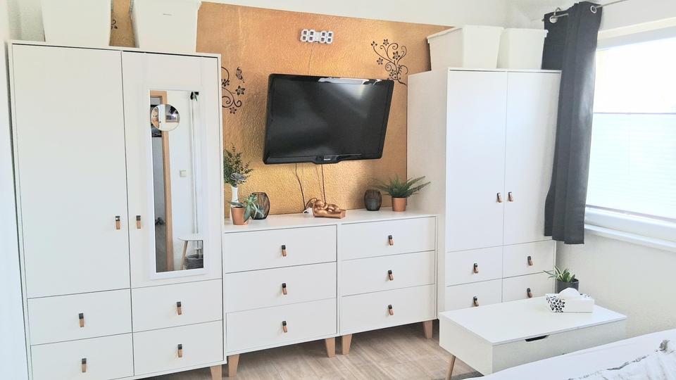 Dachgeschoßwohnung Börßum - 4 Zimmer, 93 m&sup2;, 475&euro; | Angebot:26196679