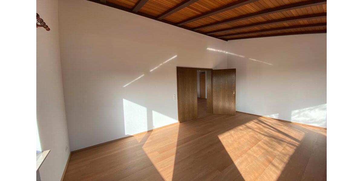 Wohnen auf Zeit Schlier - 5 Zimmer, 20 m&sup2;, 475&euro; | Angebot:25894023