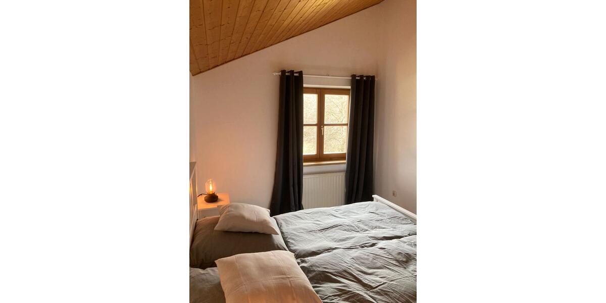 Dachgeschoßwohnung Bischofsmais - 3 Zimmer, 50 m&sup2;, 600&euro; | Angebot:26561812