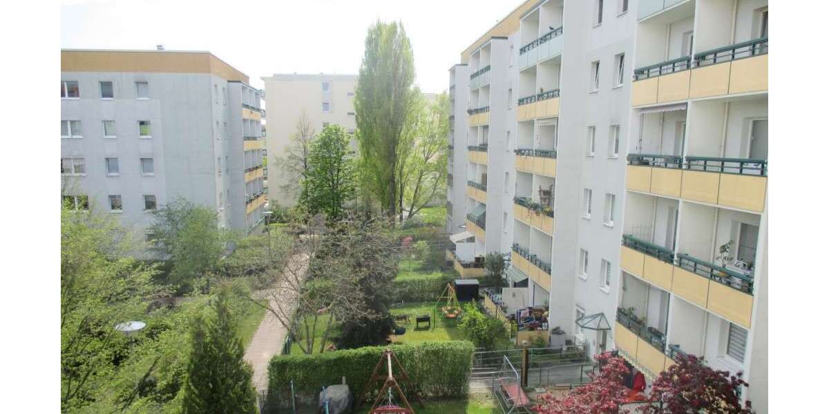 Etagenwohnung Berlin Hellersdorf - 1 Zimmer, 34 m&sup2;, 286&euro; | Angebot:26186926