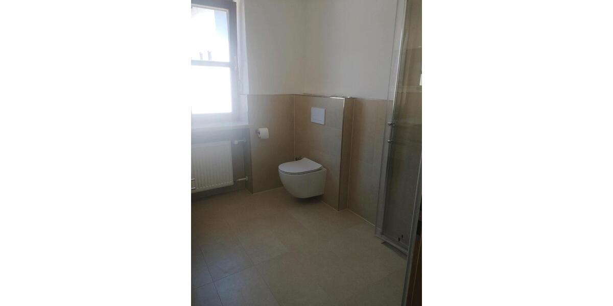 Etagenwohnung Egglham - 2 Zimmer, 60 m&sup2;, 670&euro; | Angebot:26380411