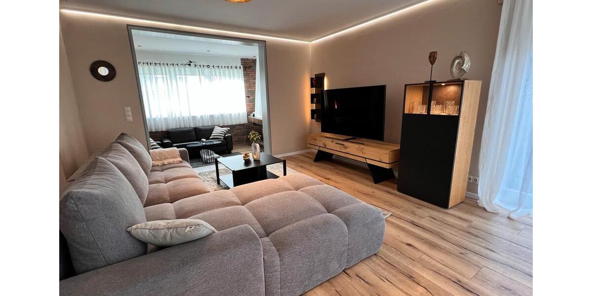 Wohnen auf Zeit Wesel Bislich - 5 Zimmer, 220 m&sup2;, 2.900&euro; | Angebot:26123312