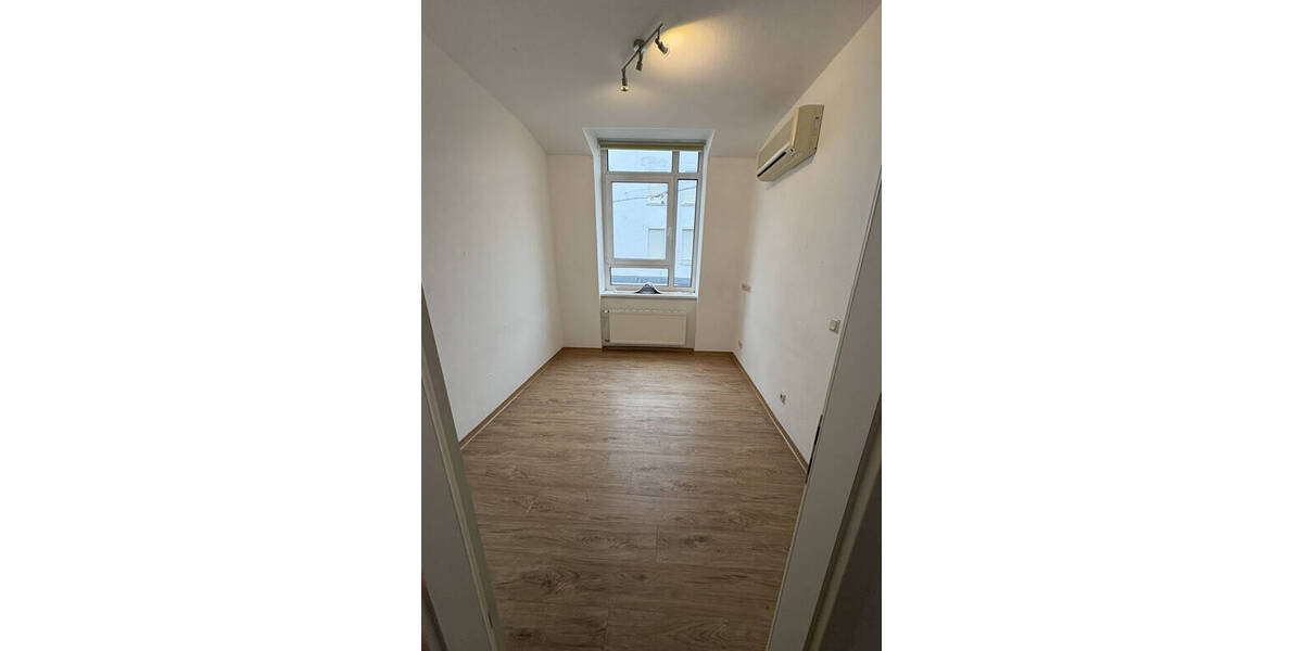Gewerbeobjekt Dillingen - 1 Zimmer, 90 m&sup2;, 2.060&euro; | Angebot:26081202