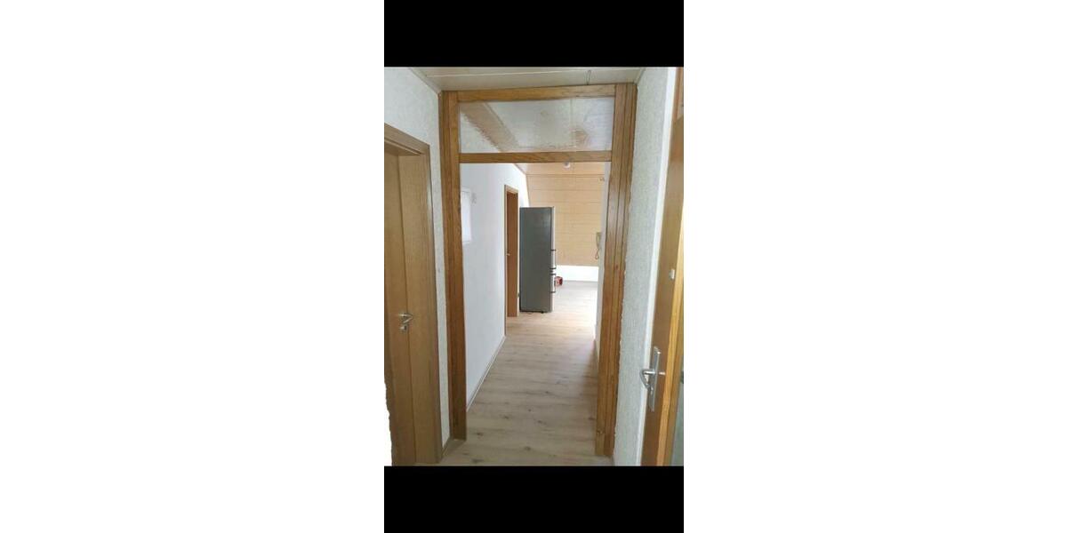 Dachgeschoßwohnung Flachslanden - 2 Zimmer, 65 m&sup2;, 550&euro; | Angebot:26505525