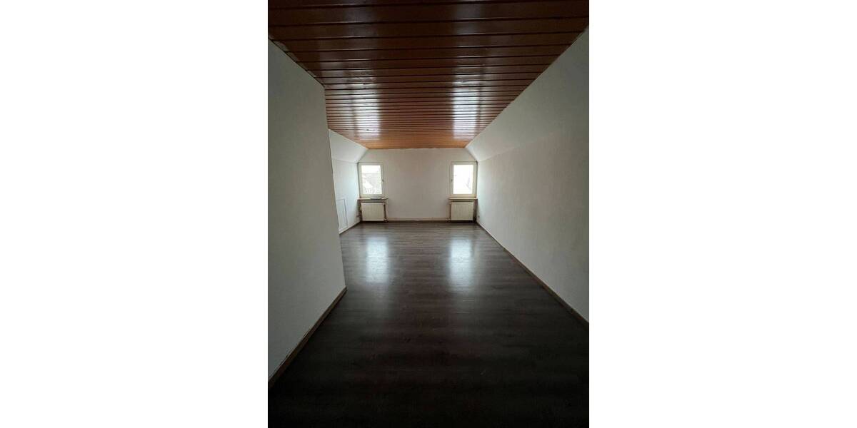 Etagenwohnung Nieheim - 2 Zimmer, 47 m&sup2;, 260&euro; | Angebot:26016442