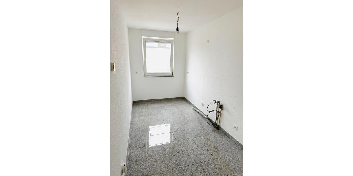 Etagenwohnung Radevormwald - 2 Zimmer, 63 m&sup2;, 900&euro; | Angebot:26116317