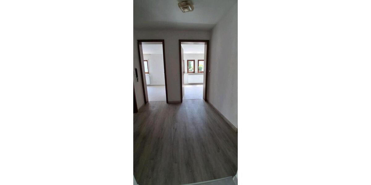 Erdgeschoßwohnung Rheinstetten - 3 Zimmer, 80 m&sup2;, 1.300&euro; | Angebot:26701913