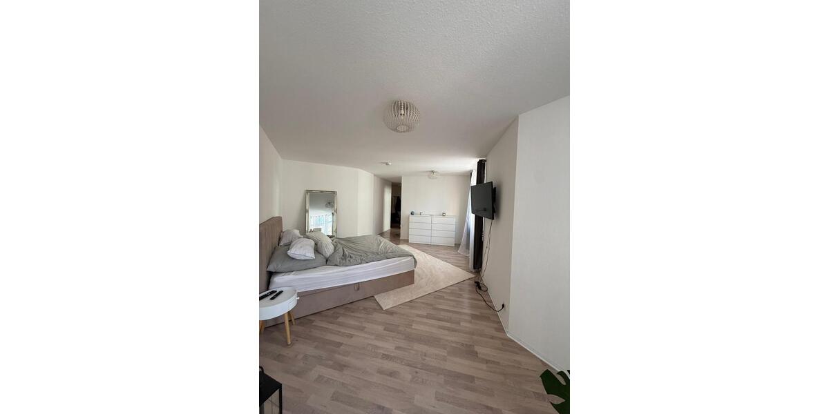Etagenwohnung Ludwigshafen am Rhein Ludwigshafen-Hemshof - 2 Zimmer, 60 m&sup2;, 575&euro; | Angebot:26660699