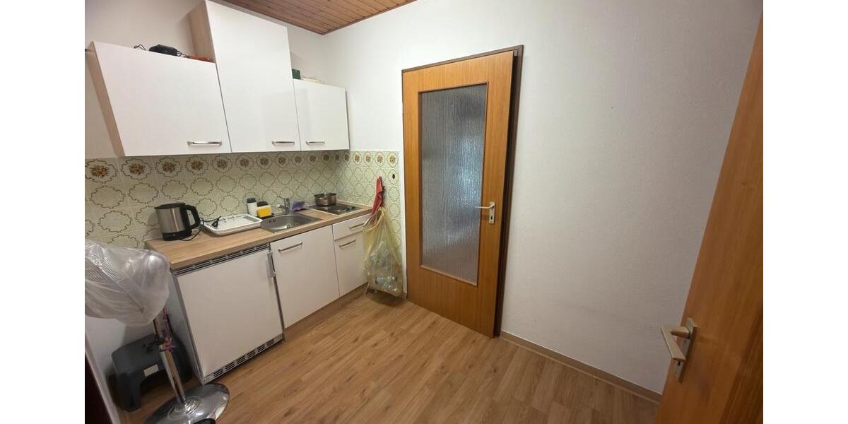 Erdgeschoßwohnung Rüsselsheim am Main - 1.5 Zimmer, 40 m&sup2;, 1.000&euro; | Angebot:24819964