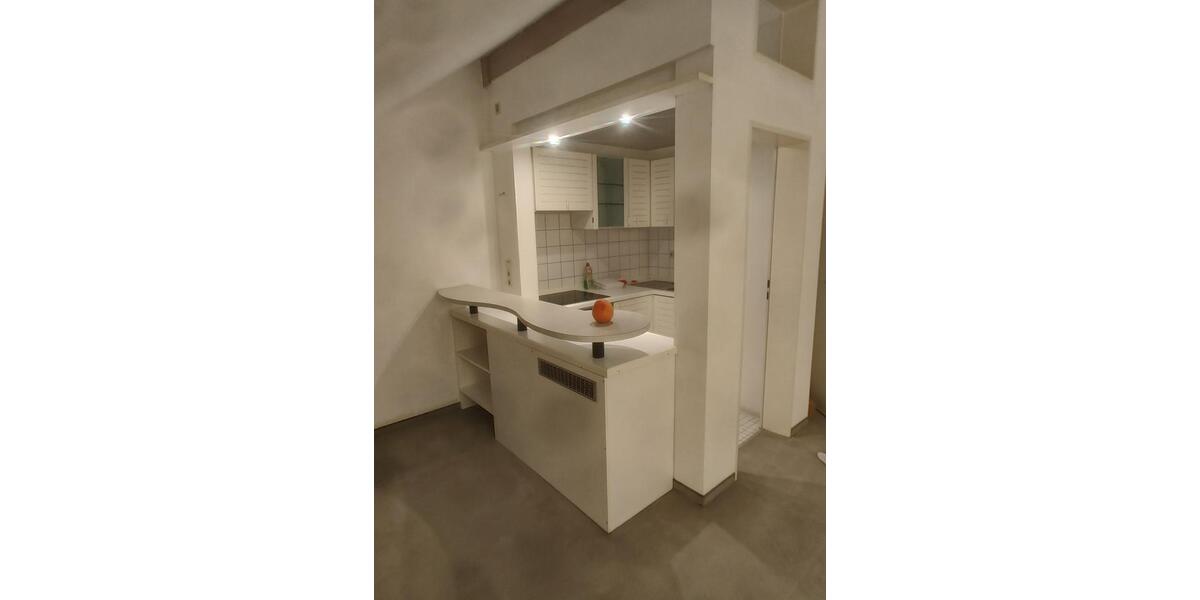 Dachgeschoßwohnung Pliening - 1 Zimmer, 41 m&sup2;, 660&euro; | Angebot:24676464