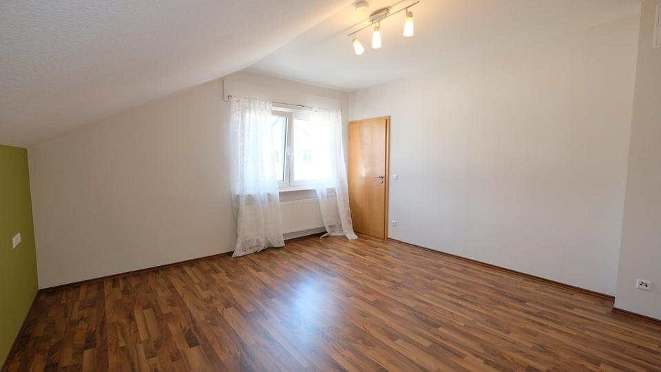 Maisonettenwohnung Verl - 3 Zimmer, 80 m&sup2;, 650&euro; | Angebot:24862018