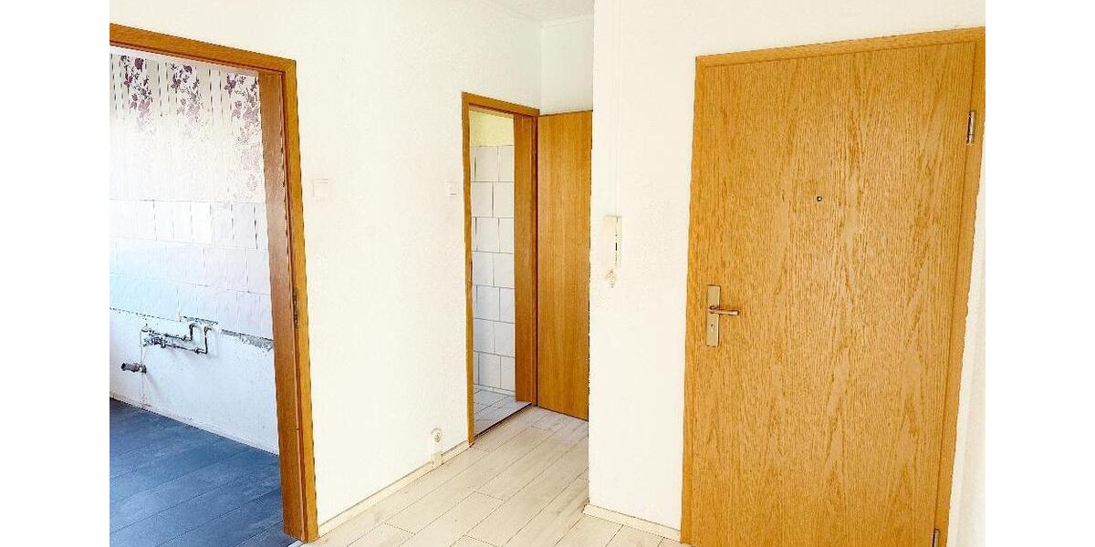 Etagenwohnung Zeithain - 3 Zimmer, 57 m&sup2;, 320&euro; | Angebot:25979091