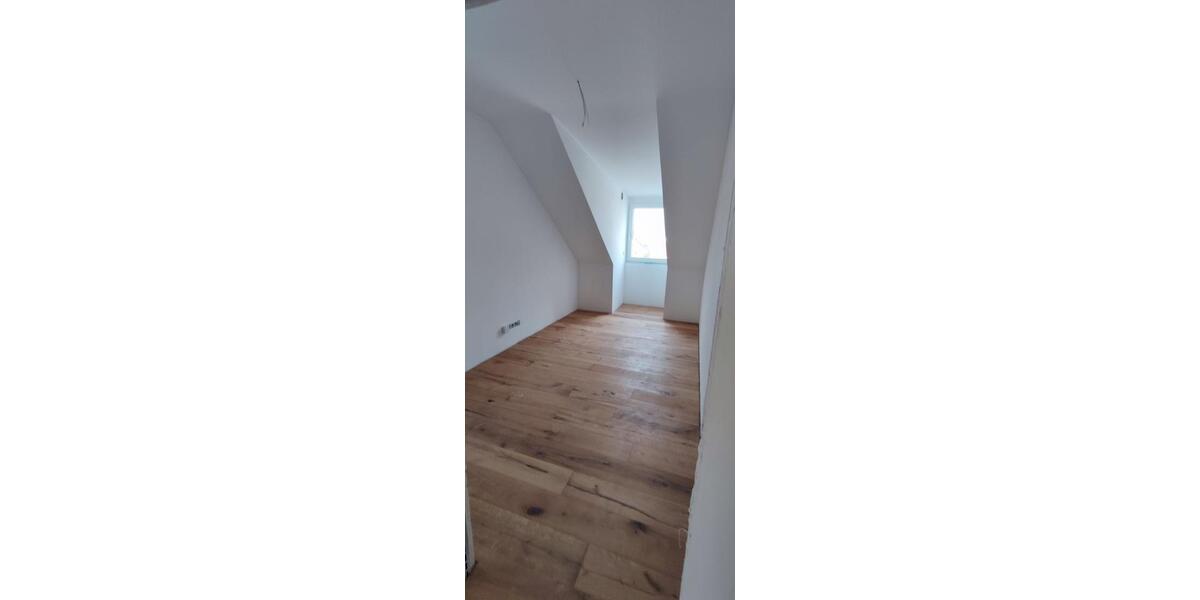 Etagenwohnung Ergoldsbach Langenhettenbach - 3.5 Zimmer, 86 m&sup2;, 1.000&euro; | Angebot:26249062