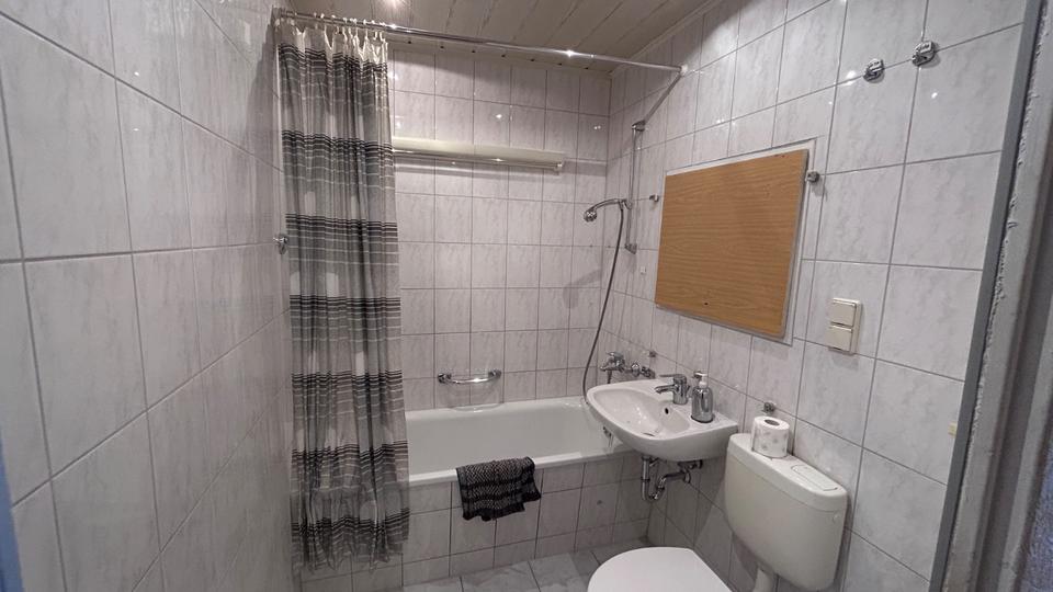 Erdgeschoßwohnung Landsberg - 2 Zimmer, 49 m&sup2;, 295&euro; | Angebot:25025816