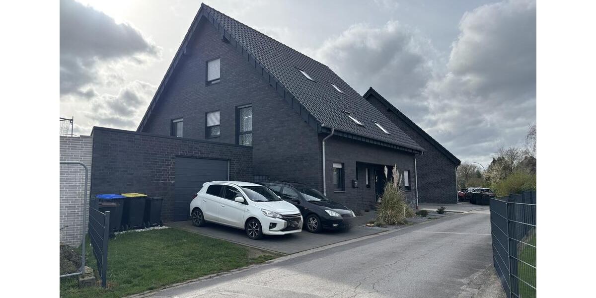 Doppelhaushälfte Südlohn - 4 Zimmer, 146 m&sup2;, 1.300&euro; | Angebot:25635488