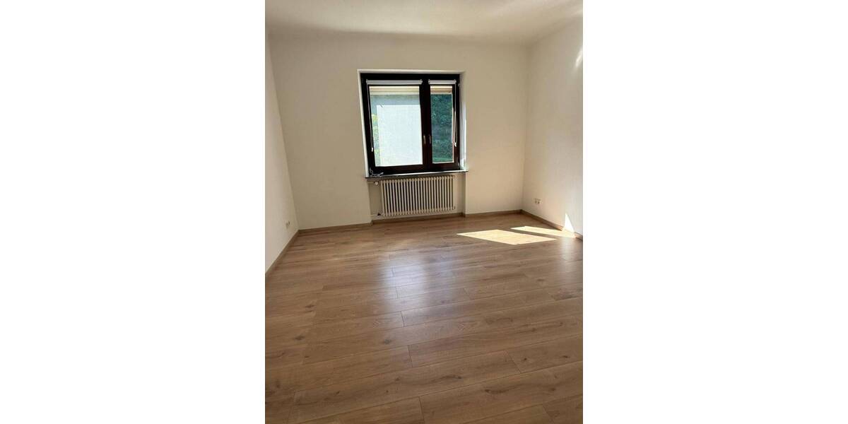 Etagenwohnung Mettlach Keuchingen - 3 Zimmer, 80 m&sup2;, 700&euro; | Angebot:25910288