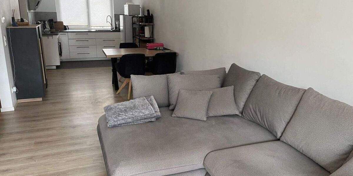 Etagenwohnung Fürth Südstadt - 3 Zimmer, 82 m&sup2;, 1.030&euro; | Angebot:25796758