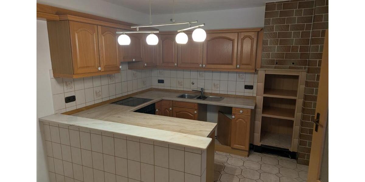 Reihenhaus Lichtenfels - 5.5 Zimmer, 125 m&sup2;, 1.100&euro; | Angebot:24890681