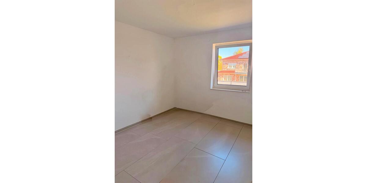 Doppelhaushälfte Sulingen - 4 Zimmer, 127 m&sup2;, 1.300&euro; | Angebot:26417059