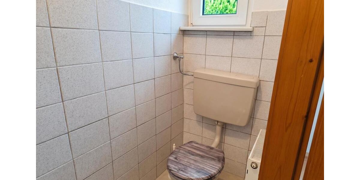 Etagenwohnung Siegen Dillnhütten - 2 Zimmer, 92 m&sup2;, 550&euro; | Angebot:26468213