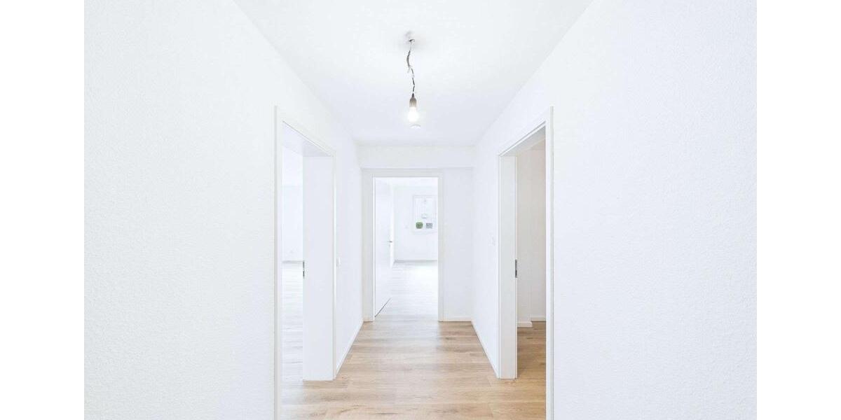 Erdgeschoßwohnung Hessisch Oldendorf - 3 Zimmer, 130 m&sup2;, 1.300&euro; | Angebot:26647058