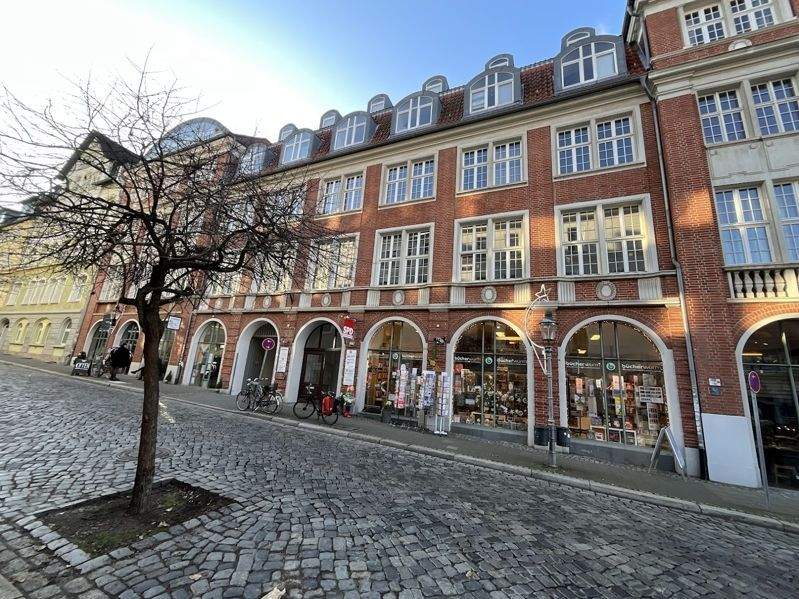 2-Zimmer Dachgeschosswohnung im Magniviertel 2 zimmer