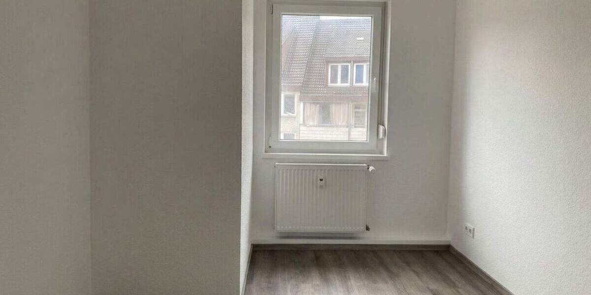 Etagenwohnung Kaiserslautern Innenstadt - 3 Zimmer, 67 m&sup2;, 770&euro; | Angebot:25737857