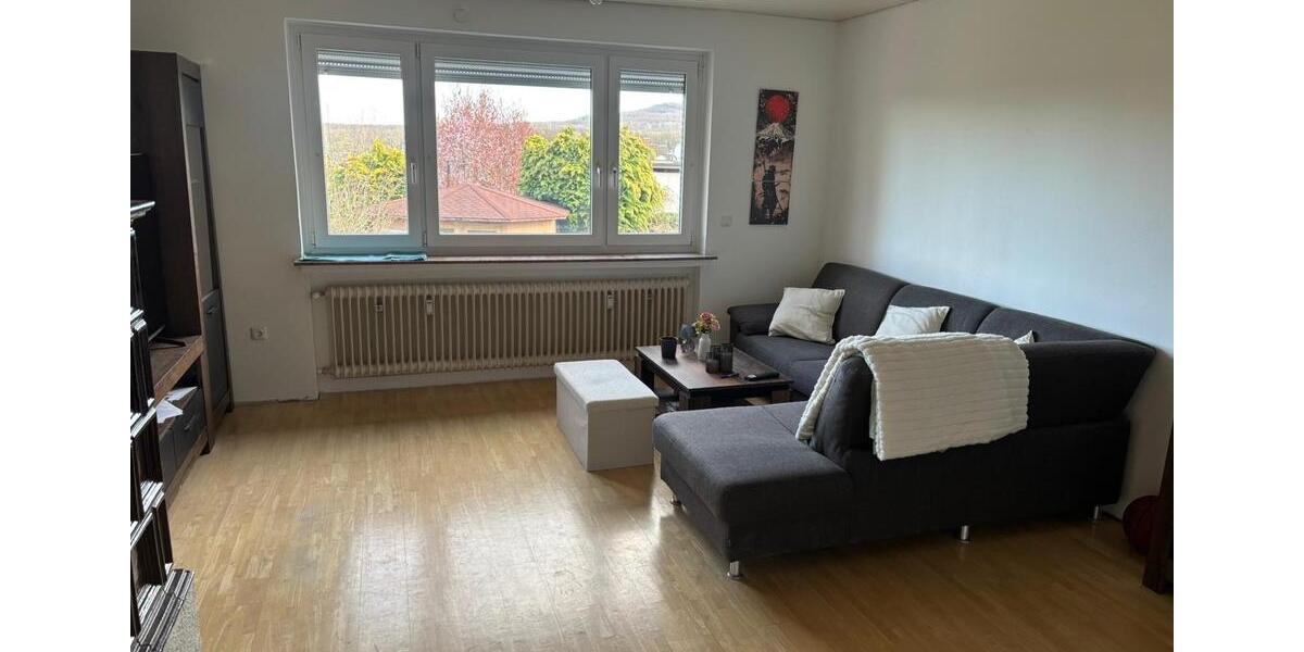 Etagenwohnung Ahnatal - 3 Zimmer, 75 m&sup2;, 900&euro; | Angebot:26285038