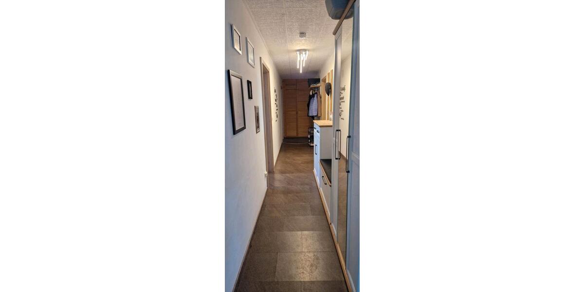 Etagenwohnung Neuburg an der Donau - 3 Zimmer, 80 m&sup2;, 1.250&euro; | Angebot:25965297