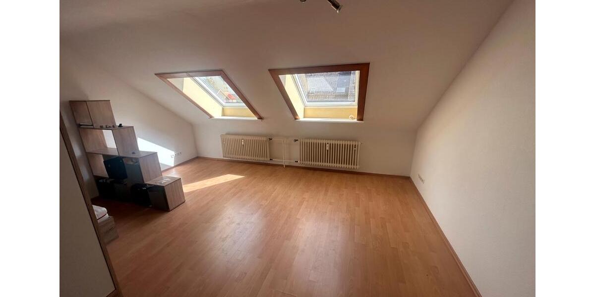 Dachgeschoßwohnung Barsinghausen - 1 Zimmer, 30 m&sup2;, 330&euro; | Angebot:26632962