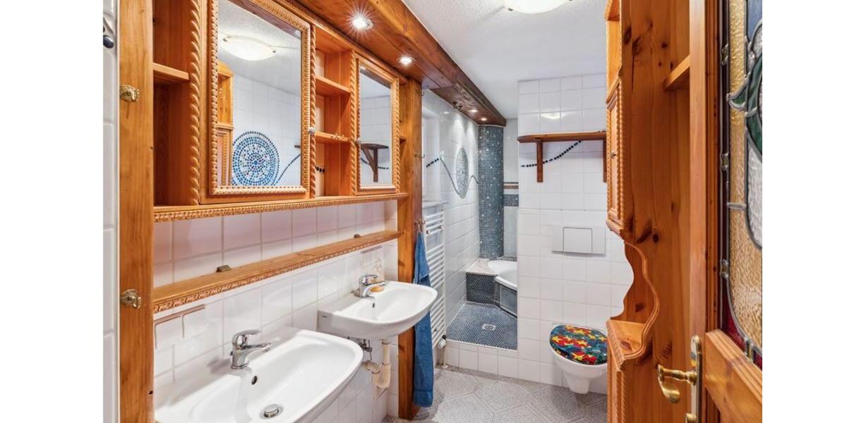 Einfamilienhaus Riedlingen - 8 Zimmer, 180 m&sup2;, 1.900&euro; | Angebot:24590995