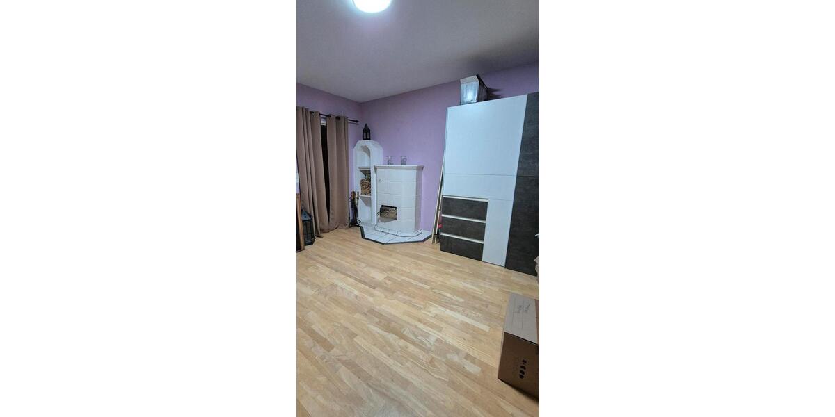 Etagenwohnung Saarbrücken Brebach-Fechingen - 3 Zimmer, 78 m&sup2;, 1.000&euro; | Angebot:26234417