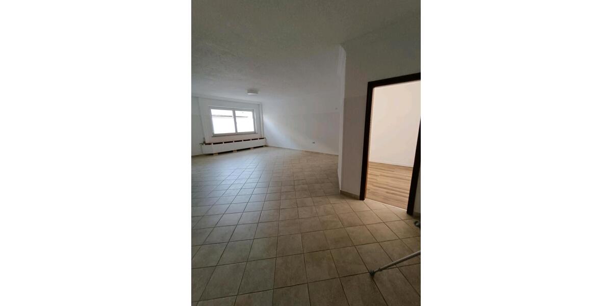 Erdgeschoßwohnung Dietzhölztal - 3 Zimmer, 87 m&sup2;, 800&euro; | Angebot:25764384
