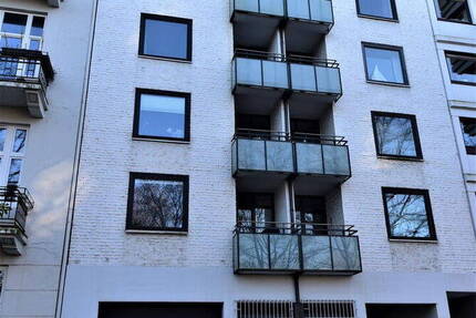 Großzügige 2-Zimmer Wohnung in Alsternähe zu vermieten