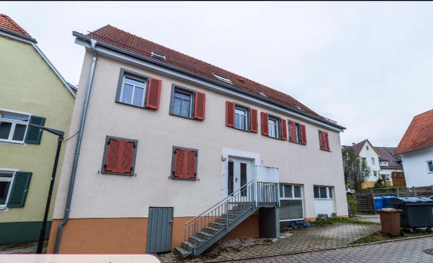 Helle 2 Zimmer Wohnung in Metzingen-Glems 2 zimmer