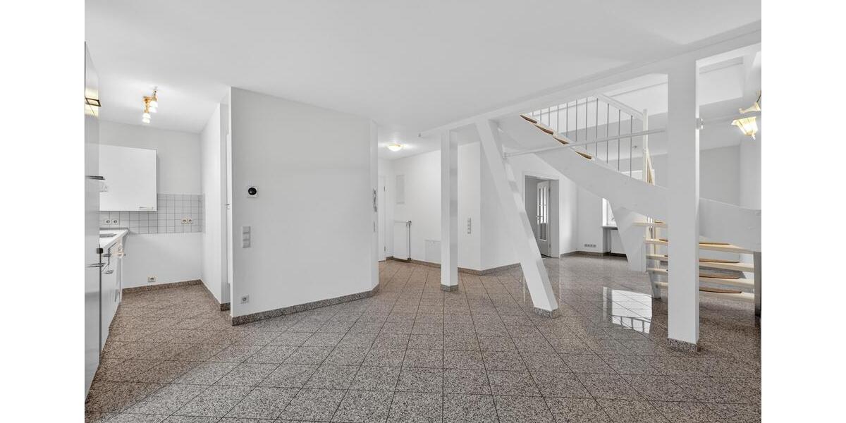 Etagenwohnung Baden-Baden Baden - 3 Zimmer, 135 m&sup2;, 1.500&euro; | Angebot:26296417