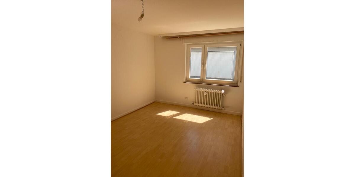Erdgeschoßwohnung Bad Schwalbach - 3 Zimmer, 78 m&sup2;, 790&euro; | Angebot:26600847