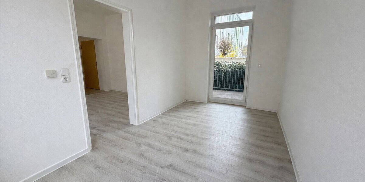 Etagenwohnung Dessau-Roßlau Roßlau - 2 Zimmer, 59 m&sup2;, 443&euro; | Angebot:26040846