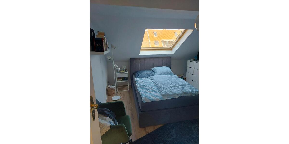 Dachgeschoßwohnung Hannover Südstadt - 3 Zimmer, 64 m&sup2;, 965&euro; | Angebot:24841315