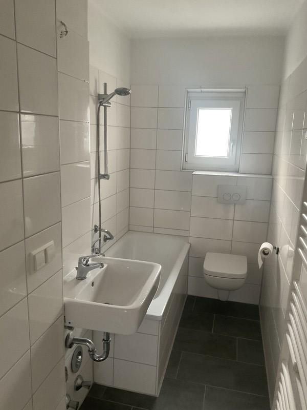 Top renovierte 2,5-Zimmer-Wohnung mit Balkon in ruhiger Lage 2 zimmer